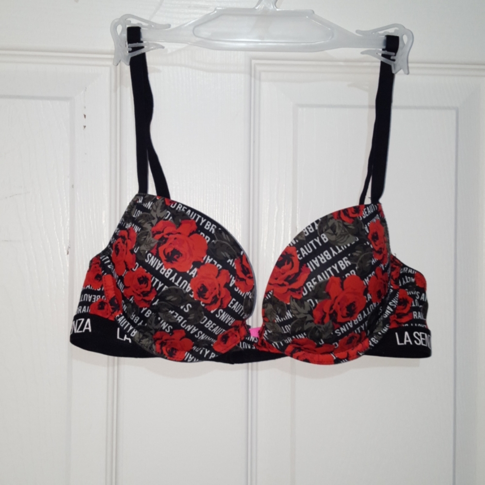 La SENZA Remix Push Up Plunge underwire bra.